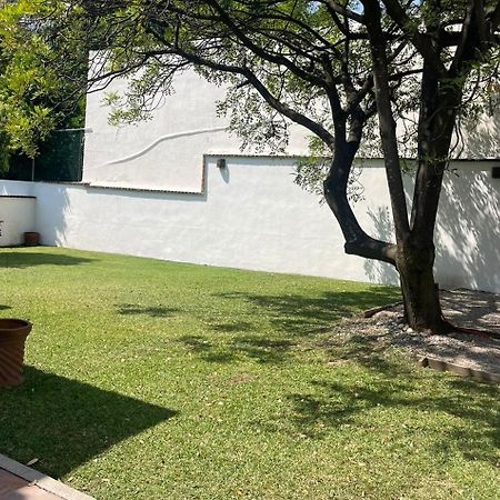 Las Iguanas Cuernavaca Exterior foto